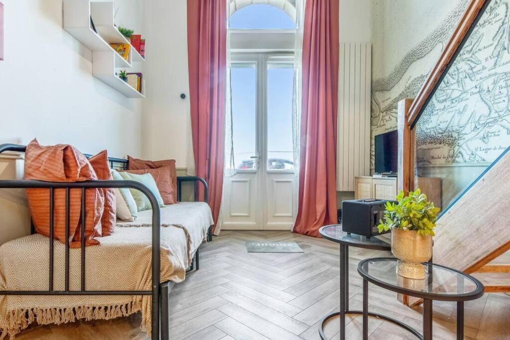 Juste La Plage - Studio Classe 3 Etoiles - Face A La Mer Houlgate Exteriör bild